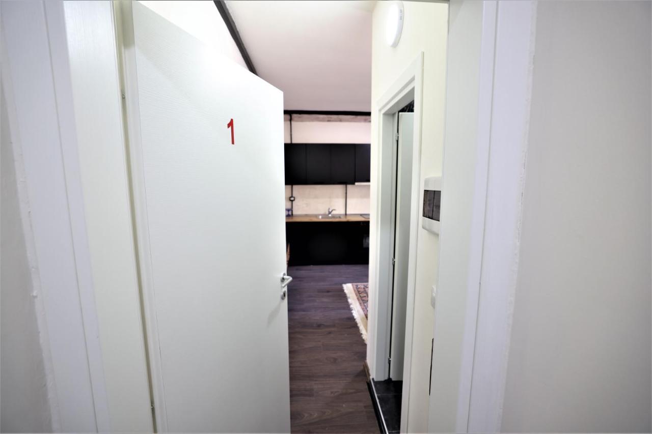 Lovely Studio In Tirana #1 ภายนอก รูปภาพ